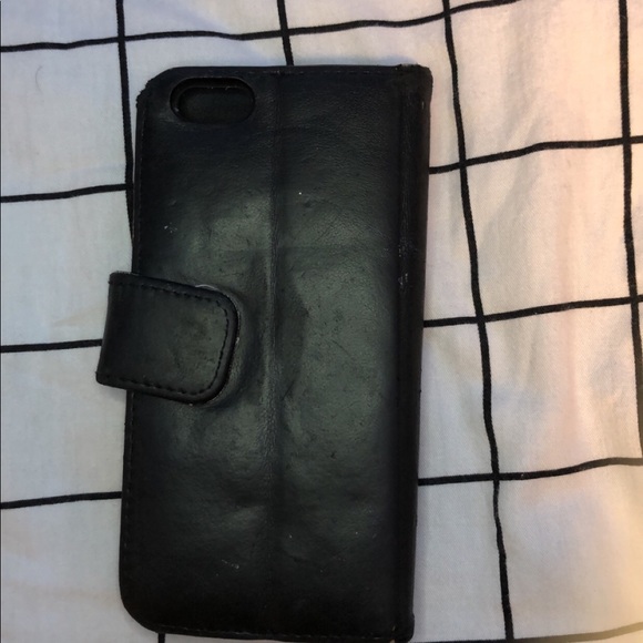 iphone 6s wallet case with magnet close! - Picture 1 of 4